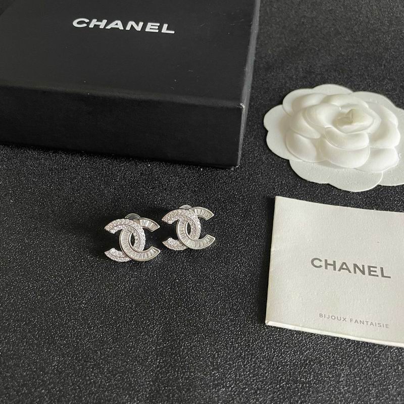 Chanel Earring 06yxs60